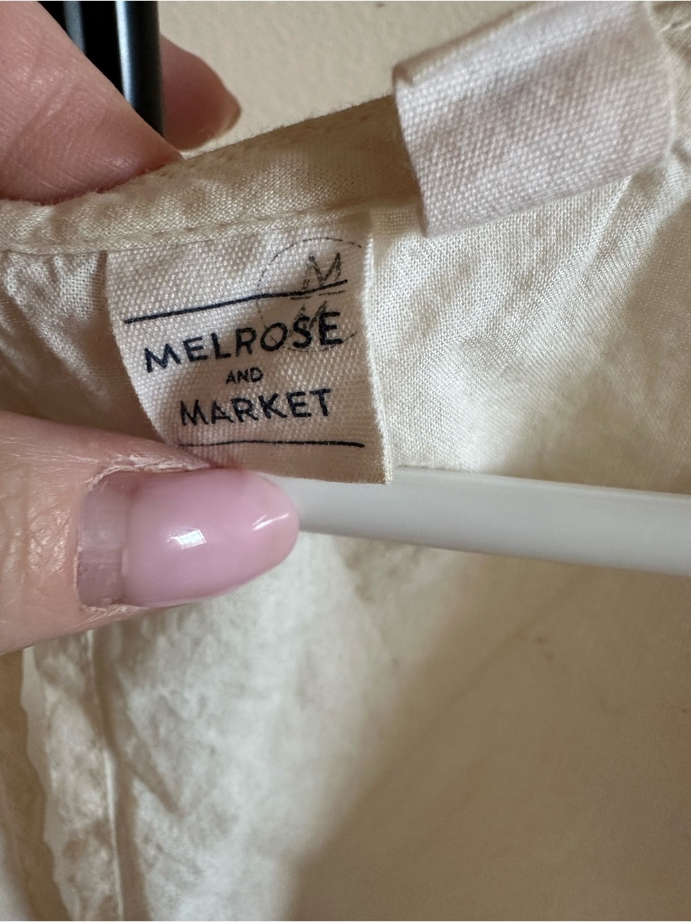 Melrose and Market Cream Eyelet V-Neck Peplum Camisole. 100% Cotton! - Picture 7 of 10